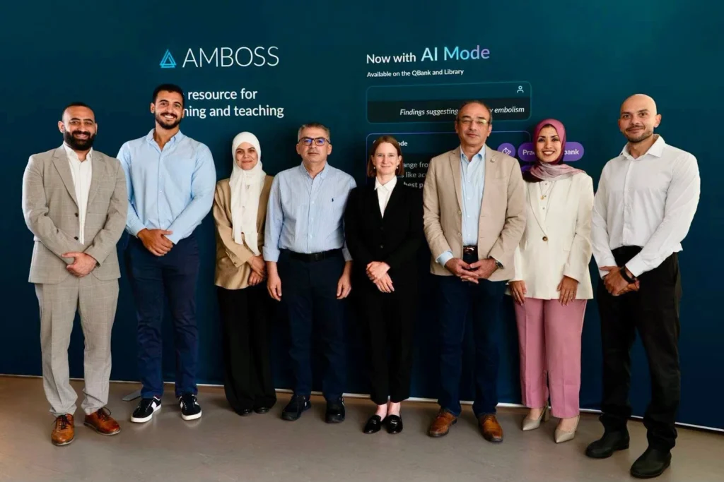 وفد من مستشفيات جامعة عين شمس خلال زيارة مقر منصة AMBOSS في برلين بعد توقيع شراكة لدعم التعليم الطبي والقرار الإكلينيكي بالذكاء الاصطناعي.